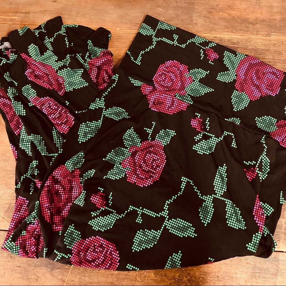 LuLaRoe Digital Rose Maxi Skirt